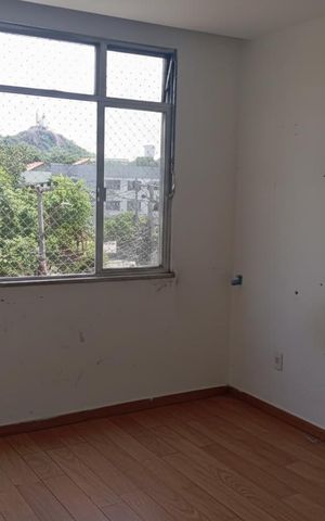 Apartamento à venda com 84m², 2 quartos e sem vaga Apartamento à venda com 84m², 2 quartos e sem vagaSala