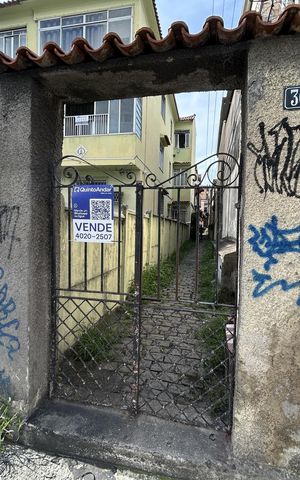 Casa para alugar com 42m², 2 quartos e sem vagaFachada + plaquinha