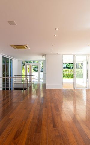 Casa à venda com 1000m², 4 quartos e 8 vagas
