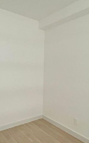 Studio à venda com 27m², 1 quarto e sem vaga Studio à venda com 27m², 1 quarto e sem vagaSuite