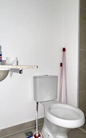 Studio à venda com 27m², 1 quarto e sem vaga Studio à venda com 27m², 1 quarto e sem vagaBanheiro da Suíte