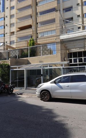 Apartamento para alugar com 128m², 3 quartos e 2 vagasFachada