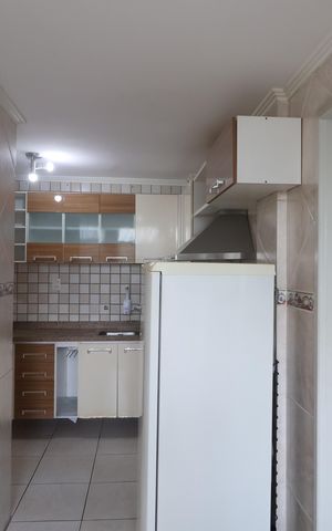 Apartamento para alugar com 82m², 2 quartos e 1 vagaCozinha