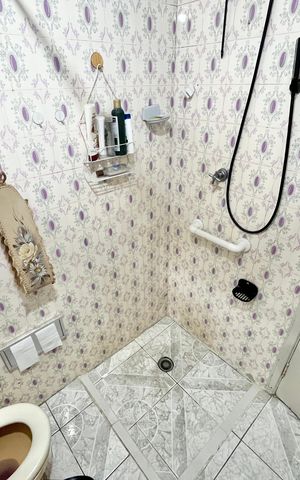 Apartamento à venda com 66m², 2 quartos e sem vaga Apartamento à venda com 66m², 2 quartos e sem vagaBanheiro