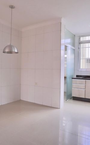Apartamento à venda com 85m², 2 quartos e 2 vagasCozinha