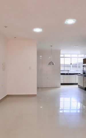 Apartamento à venda com 85m², 2 quartos e 2 vagasSala