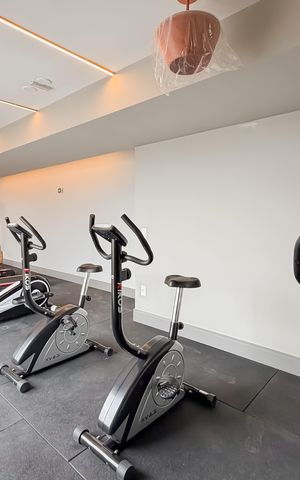 Apartamento à venda com 59m², 3 quartos e 1 vaga Apartamento à venda com 59m², 3 quartos e 1 vagaAcademia