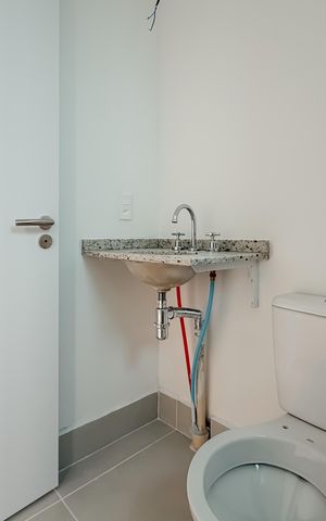Apartamento à venda com 59m², 3 quartos e 1 vaga Apartamento à venda com 59m², 3 quartos e 1 vagaBanheiro da Suíte
