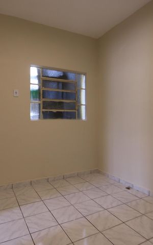 Casa à venda com 180m², 1 quarto e 1 vagaSala