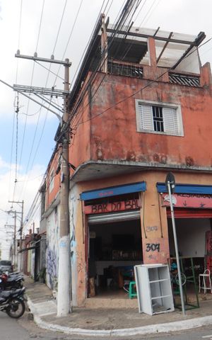 Casa à venda com 180m², 1 quarto e 1 vagaFachada