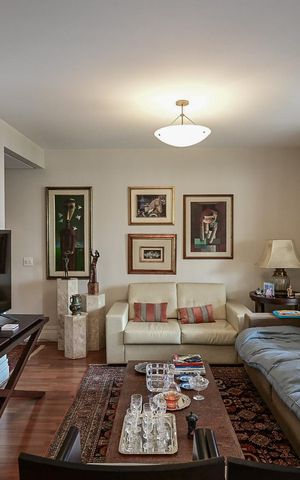 Apartamento à venda com 195m², 4 quartos e 4 vagasSala de Tv