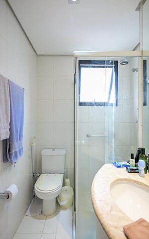 Apartamento à venda com 195m², 4 quartos e 4 vagasBanheiro da Suíte  3