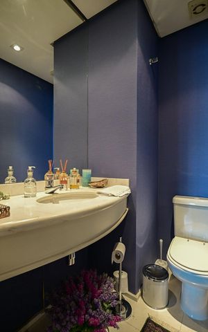 Apartamento à venda com 195m², 4 quartos e 4 vagasLavabo