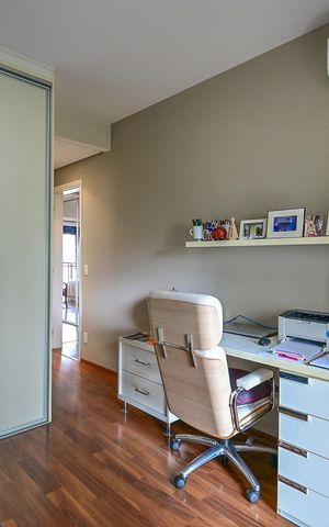 Apartamento à venda com 195m², 4 quartos e 4 vagasSuíte 3