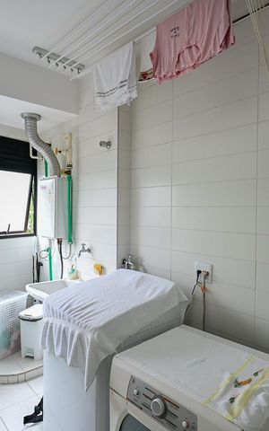 Apartamento à venda com 195m², 4 quartos e 4 vagasÁrea de Serviço 