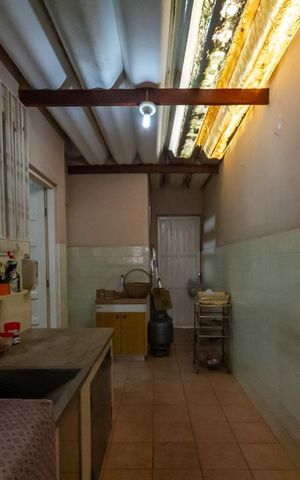 Casa à venda com 260m², 3 quartos e 4 vagas Casa à venda com 260m², 3 quartos e 4 vagasÁrea de Serviço