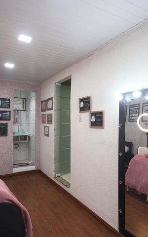 Casa à venda com 160m², 5 quartos e 3 vagasSuíte 2