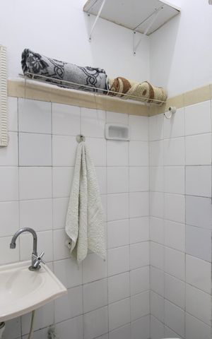 Casa à venda com 160m², 5 quartos e 3 vagasBanheiro da suíte 1