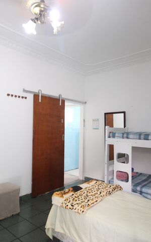 Casa à venda com 160m², 5 quartos e 3 vagasSala 2