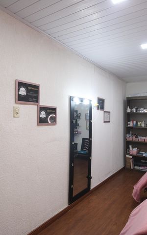 Casa à venda com 160m², 5 quartos e 3 vagasSuíte 2