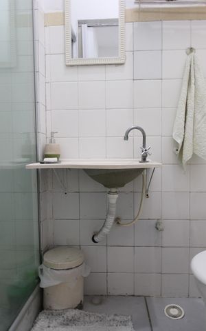 Casa à venda com 160m², 5 quartos e 3 vagasBanheiro da suíte 1