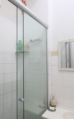 Casa à venda com 160m², 5 quartos e 3 vagasBanheiro da suíte 1