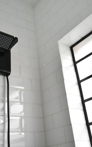 Casa à venda com 84m², 2 quartos e 1 vagaBanheiro