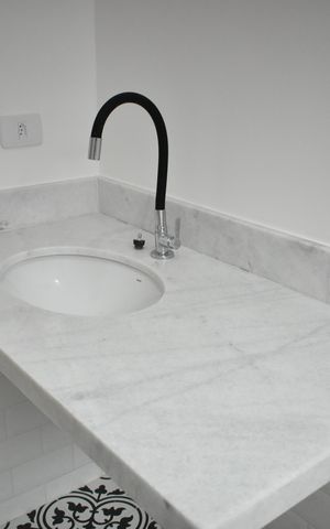 Casa à venda com 84m², 2 quartos e 1 vagaBanheiro