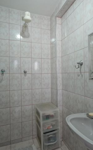 Casa à venda com 115m², 3 quartos e 1 vagaBanheiro