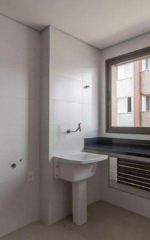 Apartamento à venda com 70m², 2 quartos e 2 vagas Apartamento à venda com 70m², 2 quartos e 2 vagasÁrea de serviço