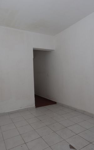 Casa à venda com 85m², 2 quartos e 1 vagaSala de baixo