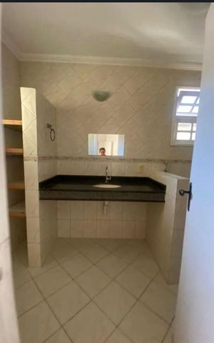 Casa para alugar com 200m², 3 quartos e 2 vagasBanheiro 2