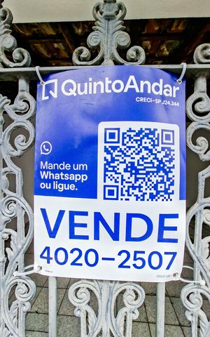 Casa à venda com 86m², 2 quartos e 2 vagasPlaca