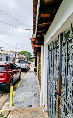 Casa à venda com 86m², 2 quartos e 2 vagasPlaca