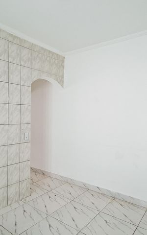 Casa à venda com 86m², 2 quartos e 2 vagasCozinha