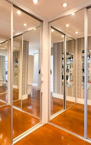 Apartamento à venda com 116m², 3 quartos e 2 vagas Apartamento à venda com 116m², 3 quartos e 2 vagasCloset da suíte