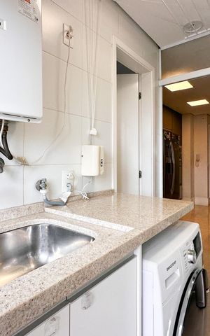 Apartamento à venda com 116m², 3 quartos e 2 vagas Apartamento à venda com 116m², 3 quartos e 2 vagasÁrea de Serviço