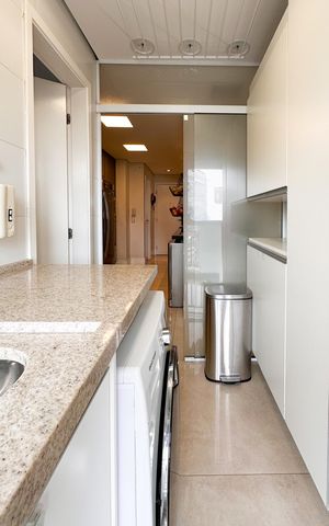 Apartamento à venda com 116m², 3 quartos e 2 vagas Apartamento à venda com 116m², 3 quartos e 2 vagasÁrea de Serviço