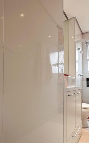 Apartamento à venda com 116m², 3 quartos e 2 vagas Apartamento à venda com 116m², 3 quartos e 2 vagasBanheiro 2 da suíte