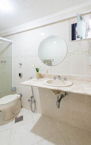 Apartamento à venda com 127m², 3 quartos e 1 vagaBanheiro