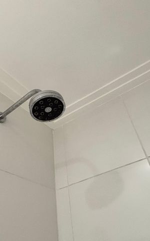 Apartamento à venda com 60m², 2 quartos e 2 vagas Apartamento à venda com 60m², 2 quartos e 2 vagasBanheiro Social