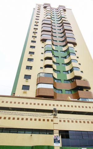 Apartamento para alugar com 86m², 3 quartos e 2 vagas Apartamento para alugar com 86m², 3 quartos e 2 vagasFachada