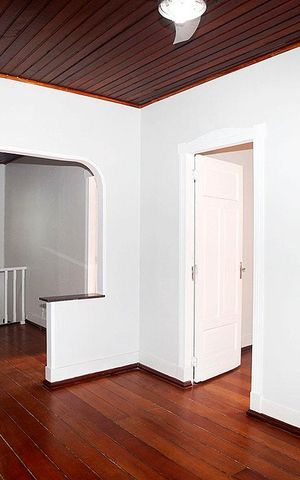 Casa à venda com 120m², 3 quartos e sem vagaSala 1