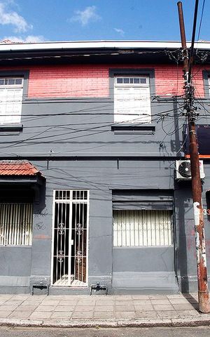 Casa à venda com 120m², 3 quartos e sem vagaFachada