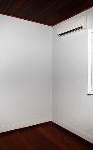 Casa à venda com 120m², 3 quartos e sem vagaQuarto 3