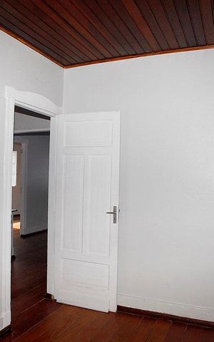 Casa à venda com 120m², 3 quartos e sem vagaQuarto 3