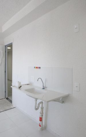 Apartamento à venda com 32m², 2 quartos e sem vaga Apartamento à venda com 32m², 2 quartos e sem vagaCozinha e Área de Serviço