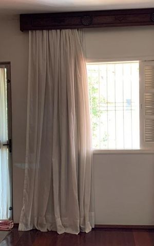 Casa à venda com 348m², 5 quartos e 3 vagas Casa à venda com 348m², 5 quartos e 3 vagasQuarto