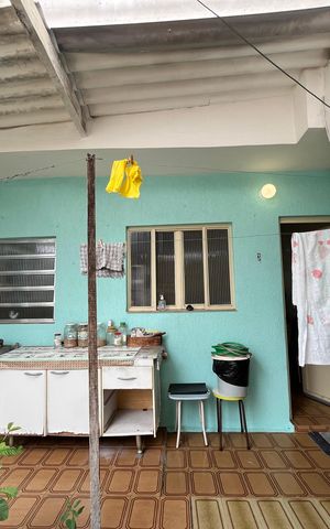 Casa à venda com 189m², 2 quartos e 1 vagaÁrea externa