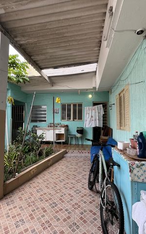 Casa à venda com 189m², 2 quartos e 1 vagaÁrea externa